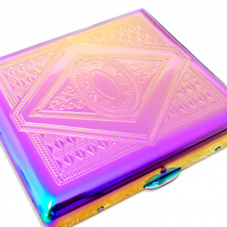 Boitier à cigarette métallique "caméléon"