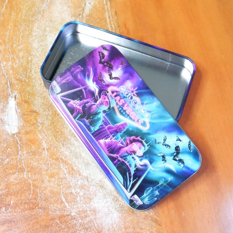 Boite en métal V-Syndicate "Bat Country"