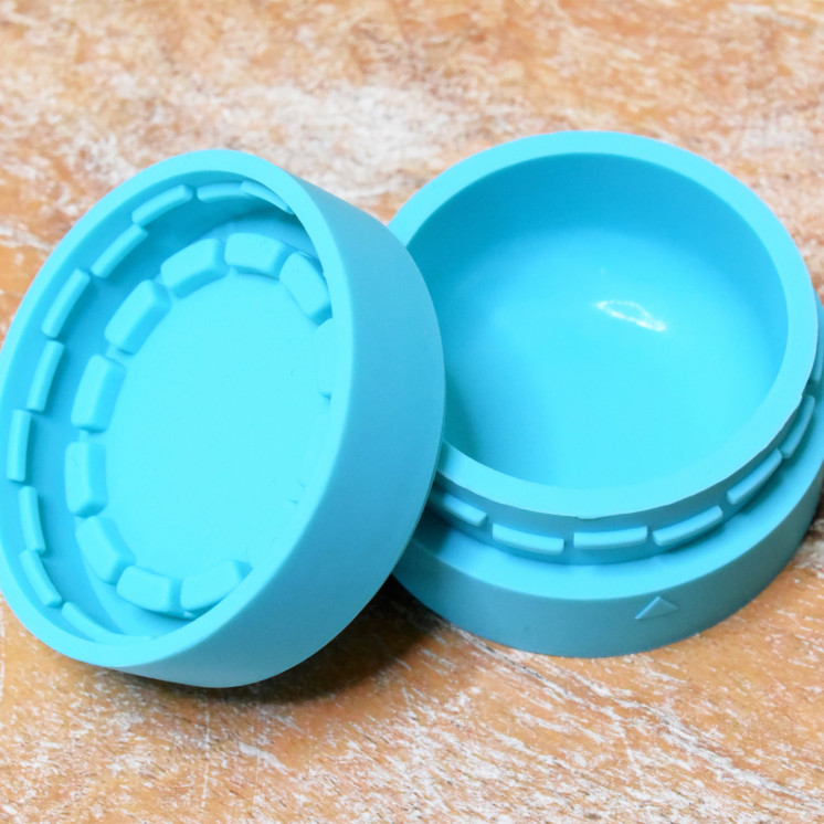 Boîte silicone Balck Leaf "OIL" 45mm (15ml)