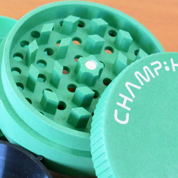Grinder CHAMP HIGH 70 mm vert – 4 parties