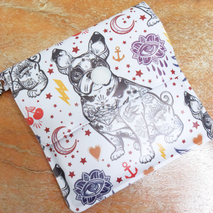 Cendrier de poche bulldog –  8 × 8 cm