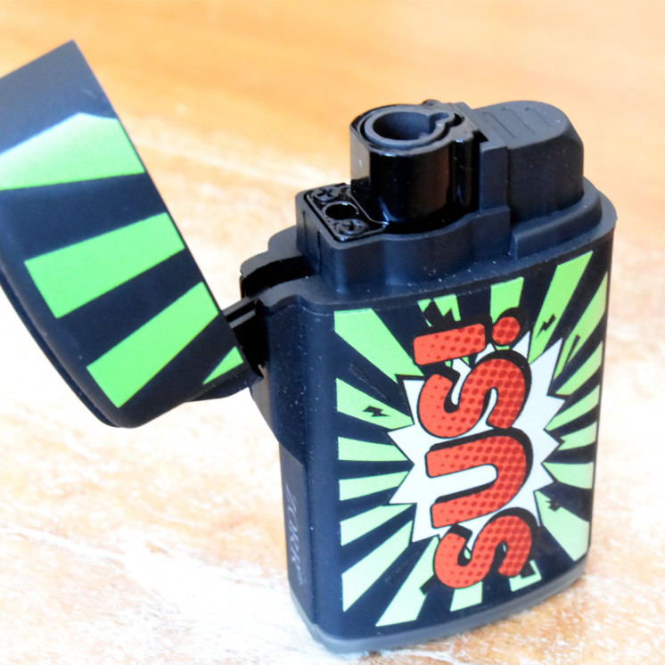 Briquet tempête Zorr – flamme anti-vent, rechargeable