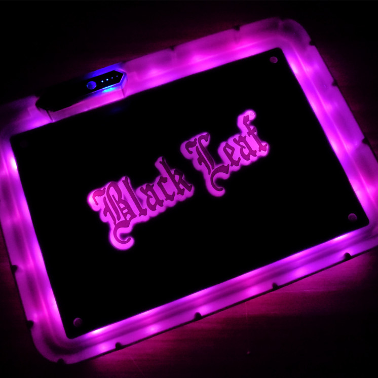 Plateau lumineux Black Leaf – LED rechargeable