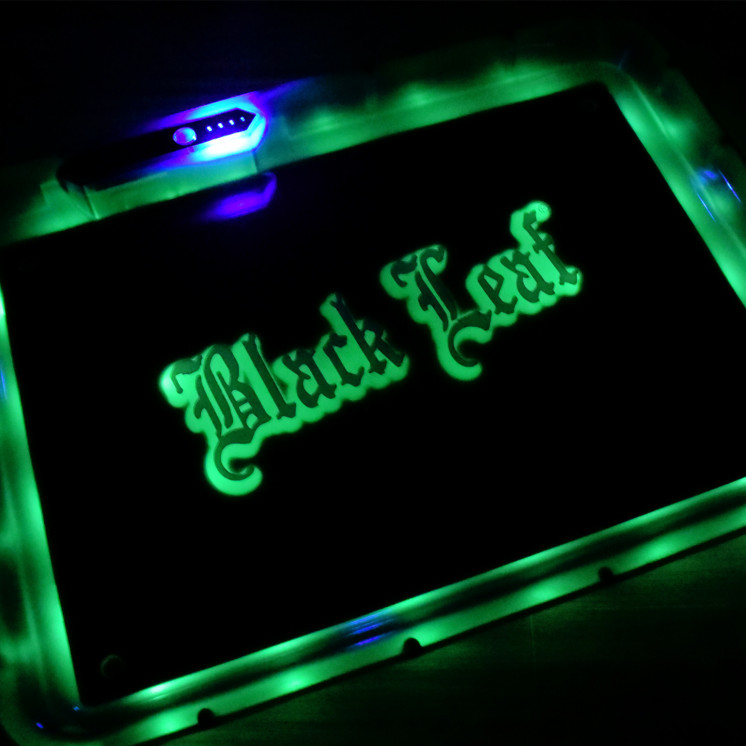 Plateau lumineux Black Leaf – LED rechargeable