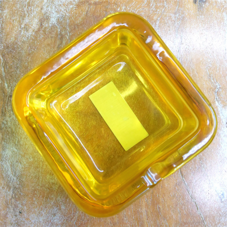 Cendrier carré en verre – 7,5 x 7,5 cm