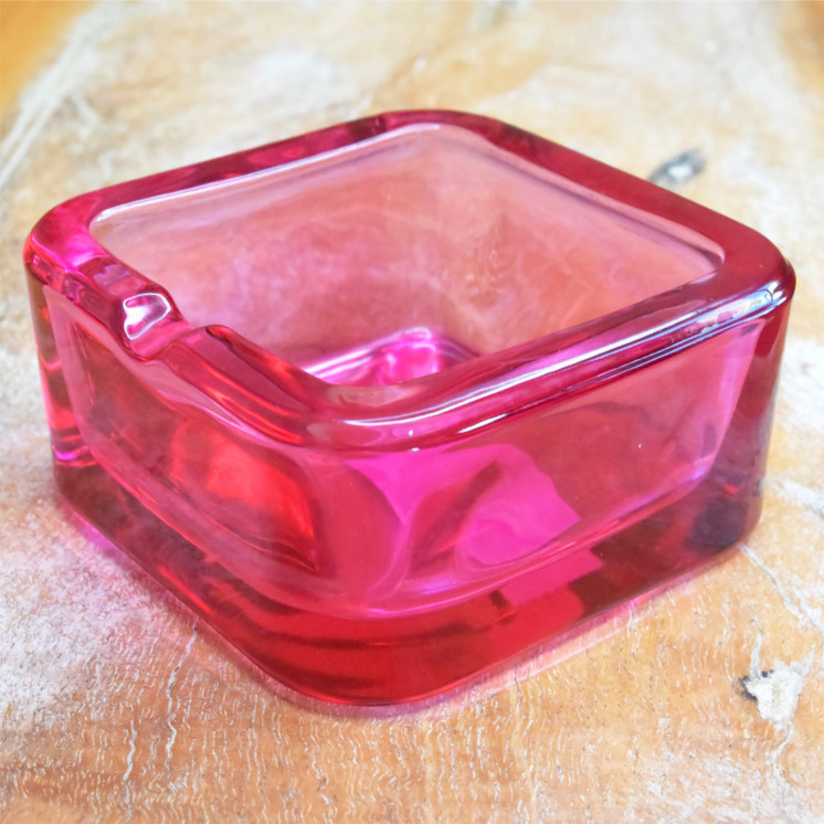 Cendrier carré en verre – 7,5 x 7,5 cm